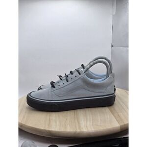 Womens size 6 - Vans Off The Wall, Gray Low Top‎ Sneakers